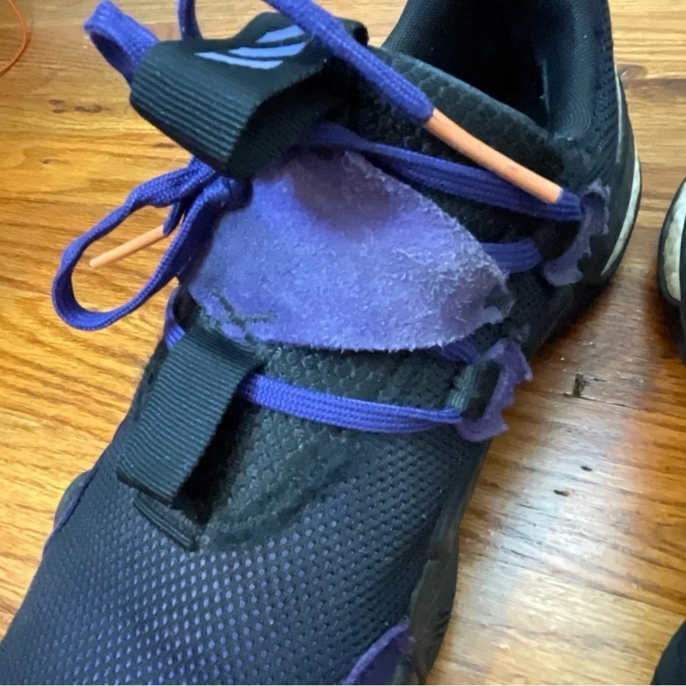 Adidas Size 8 Trae Young‎ 1 Sneakers Black Team Purple